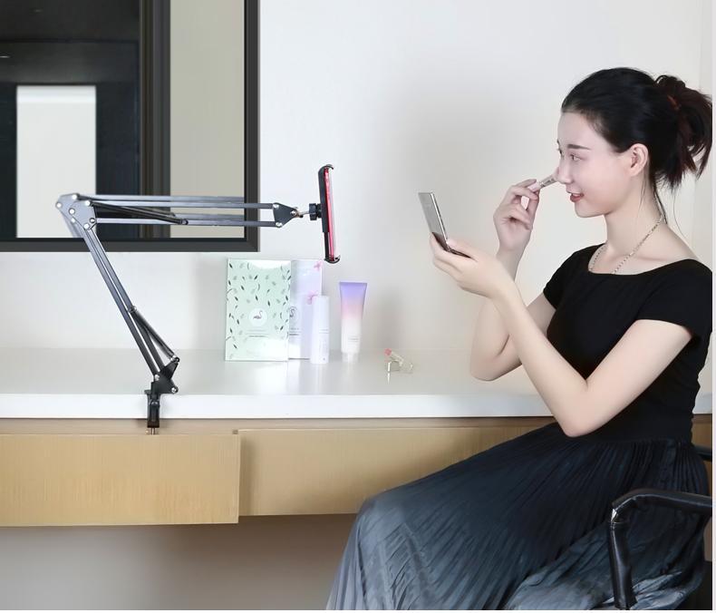 Giá Đỡ Điện Thoại Máy Tính Bảng Có Chân Kẹp Tiện Lợi